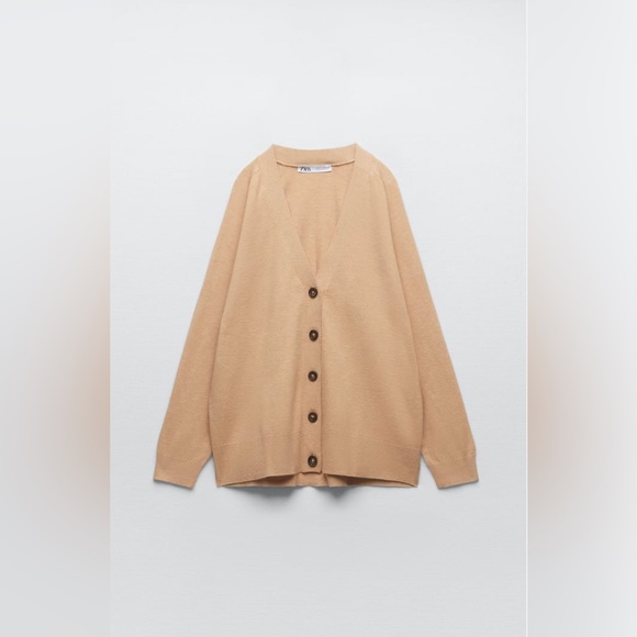 NWOT Zara women’s beige or light caramel cardigan / sweater  medium - Picture 2 of 6